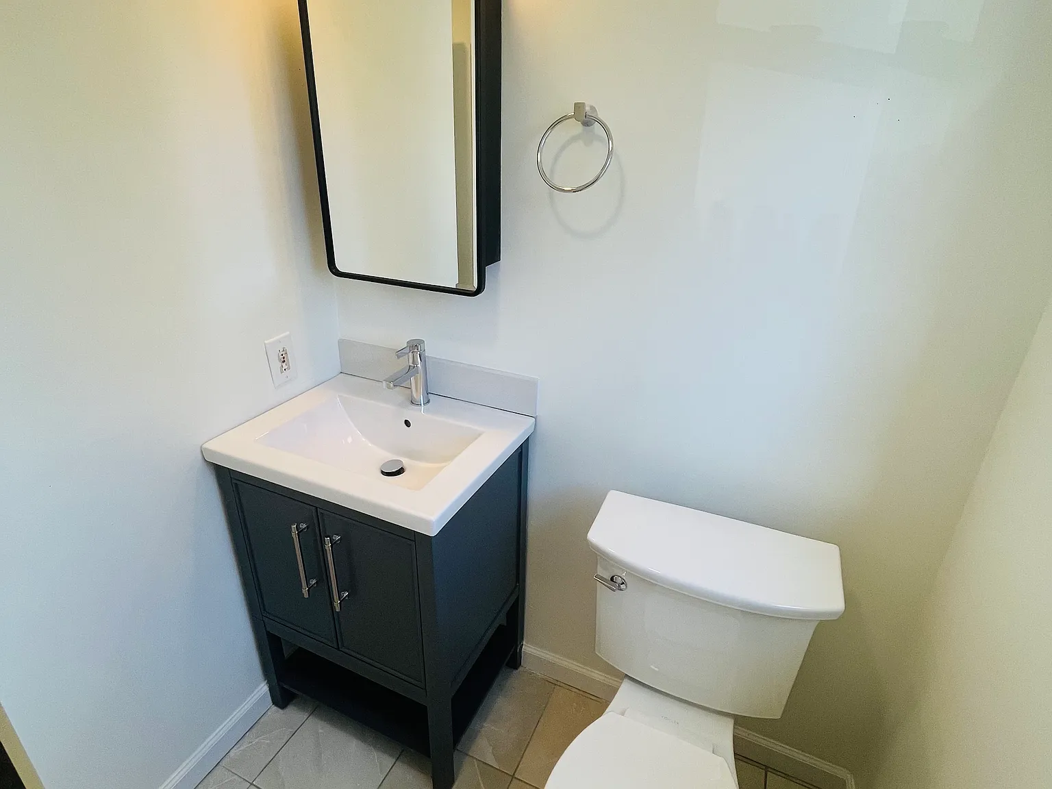 3 bed, 1500 sqft, $2,550 — Photo 4