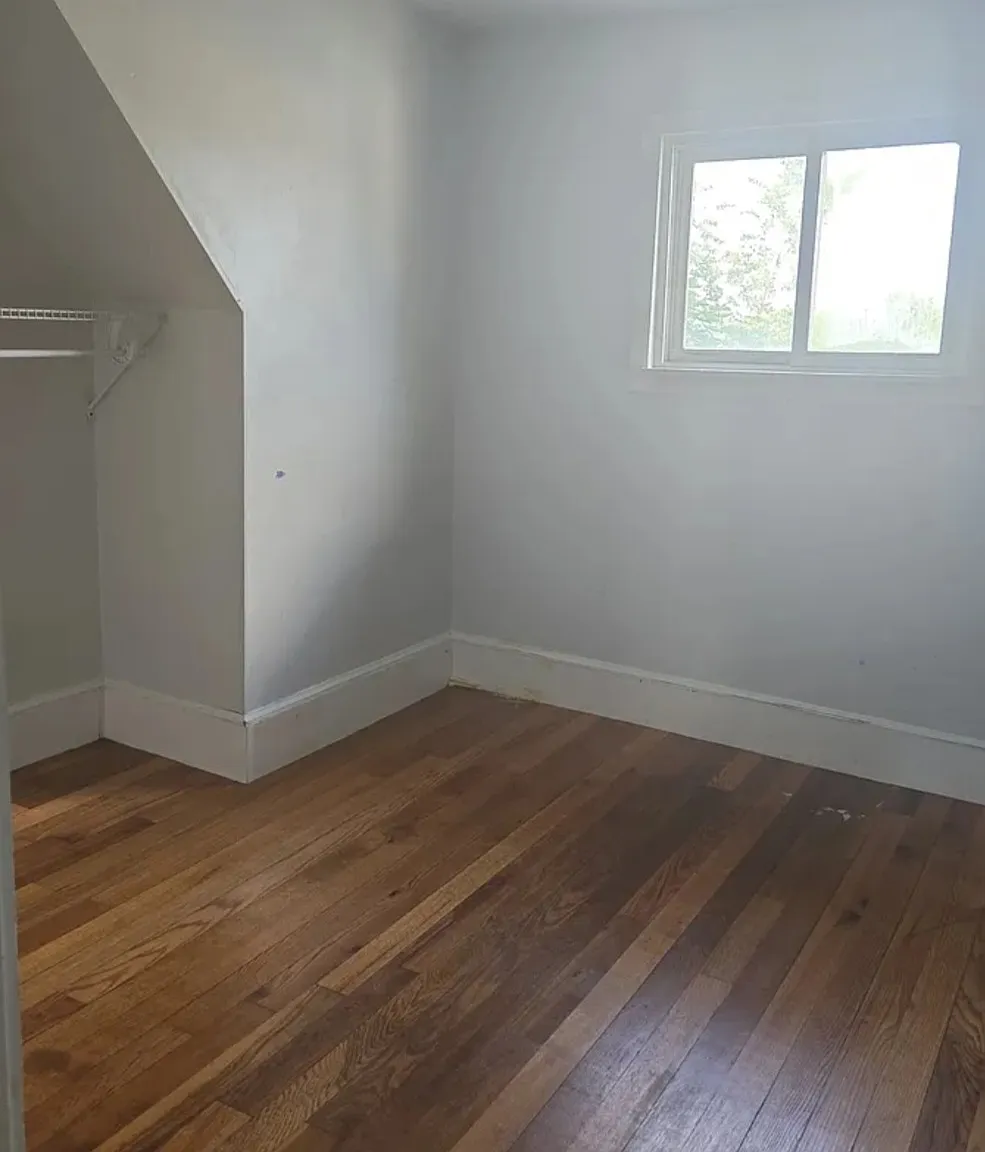 19 Halford Pl — Photo 2
