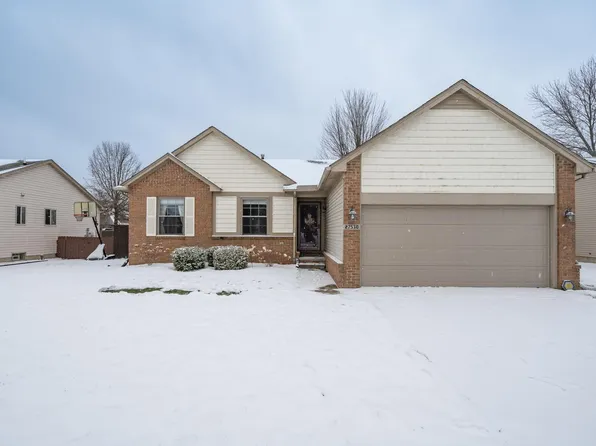 27530 Cedar Glen Dr, Chesterfield, MI 48051