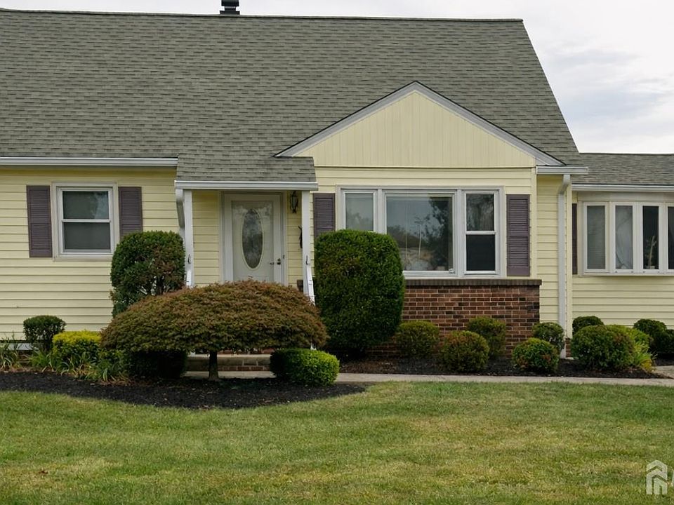 1st image of 603 1st Ave