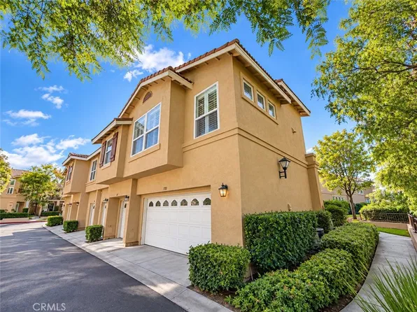 7723 E Portofino Ave, Anaheim, CA 92808