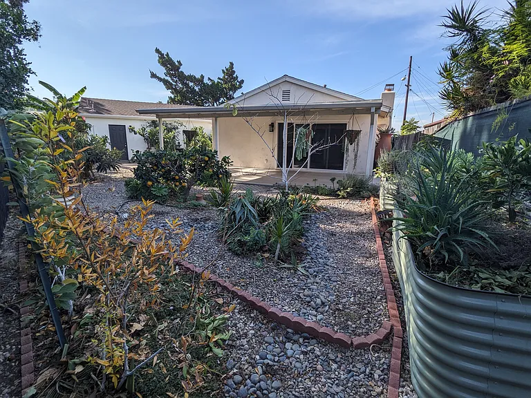 7193 Romford Ct — Photo 39