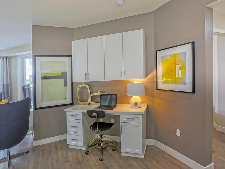 Seacrest Homes Apartments — Photo 13