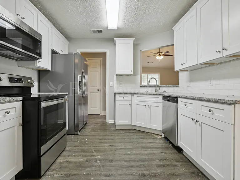 762 Bostonian Way — Photo 10