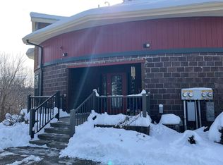 3080 N Cascade Rd APT 2, Dubuque, IA 52003