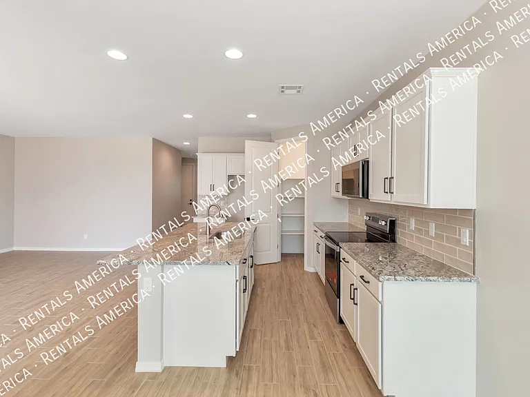 36033 W San Clemente Ave — Photo 7