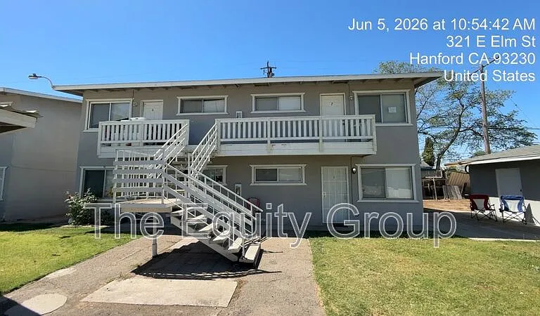 311 E Elm St #7 — Photo 1