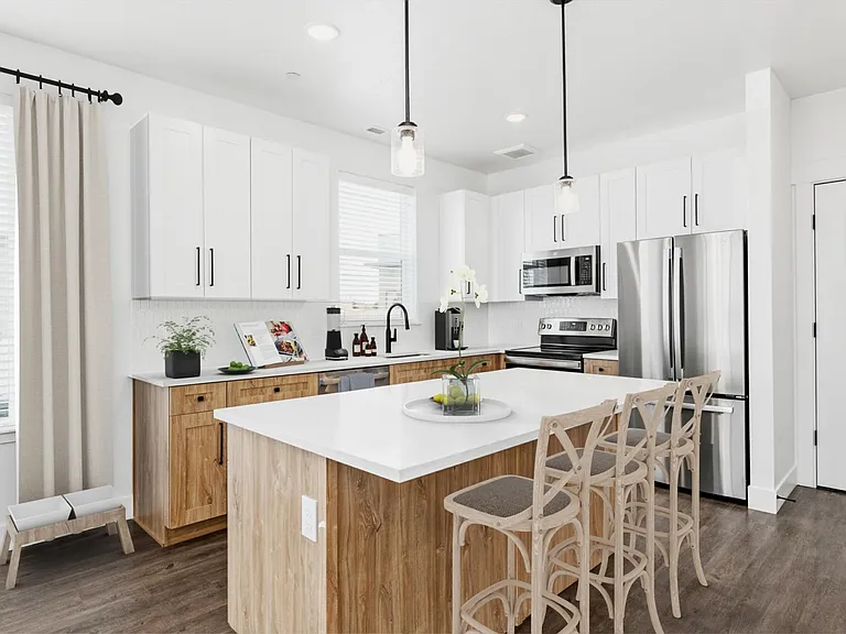 Olivia Apartments — Photo 43