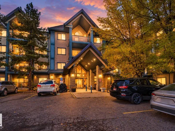 2903 Rabbit Hill Rd NW #223, Edmonton, AB T6R 3A3