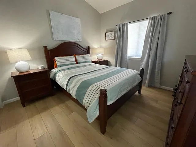 464 Cedar Heights Dr — Photo 2
