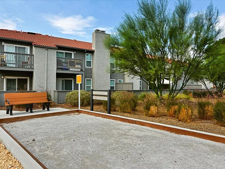 Corona Pointe Resort — Photo 22