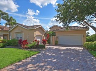 2117 Par Dr, Naples, FL 34120