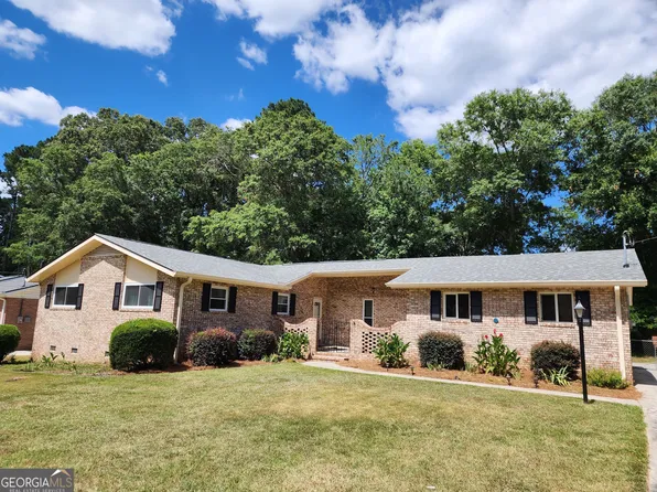 3283 Willowdale Dr, Macon, GA 31204