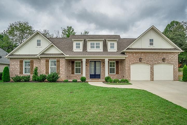 1st image of 114 Glen Abbey Dr