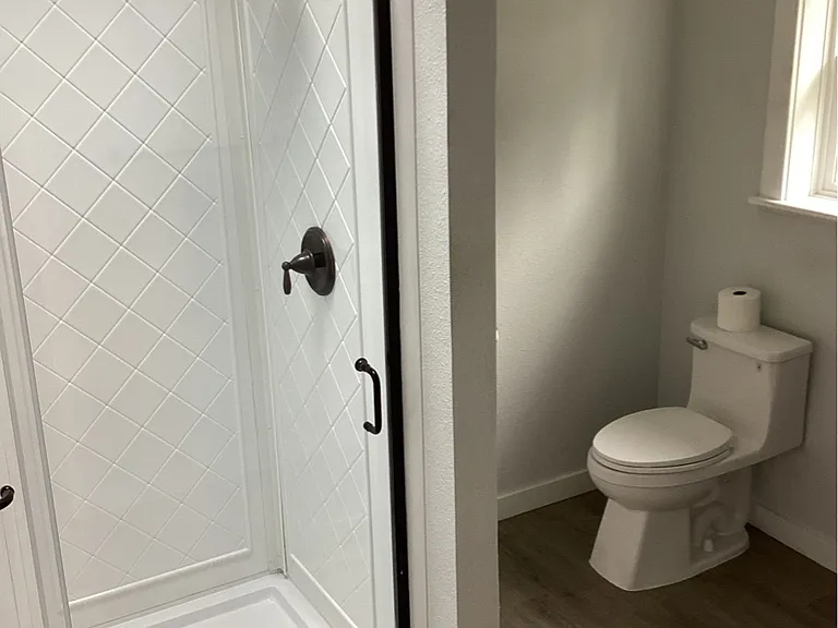 330 SW Newton Dr — Photo 15