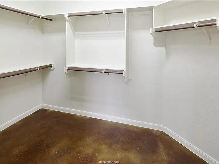 4289 Hollow Stone Dr — Photo 11