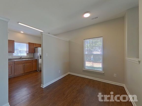 4th image of 8872 Treyburn Dr