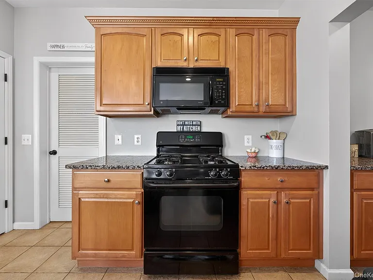 3 Moorefield Cir — Photo 13
