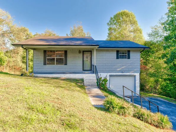 6 Taylor St, Rossville, GA 30741