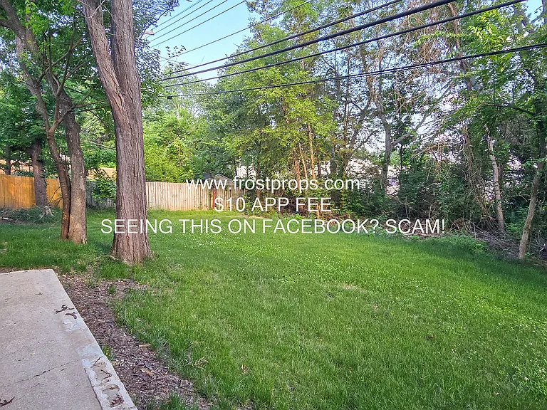 1310 Whitney Ln — Photo 35