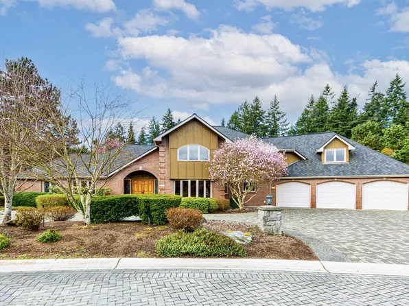 5811 124th Ct NE, Kirkland, WA 98033