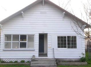 1360 5th Ave, Corning, CA 96021