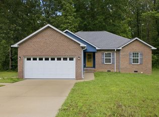 109 Mangrum Rd, Bon Aqua, TN 37025