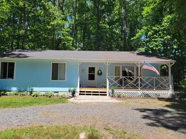 37113 Saber Ct, Greenbackville, VA 23356