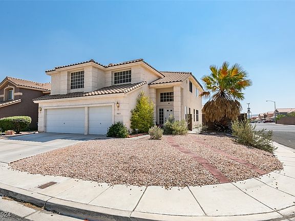 2nd image of 9843 Sierra Canyon Way