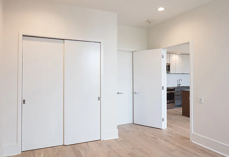 The Julian Apartments — Photo 13