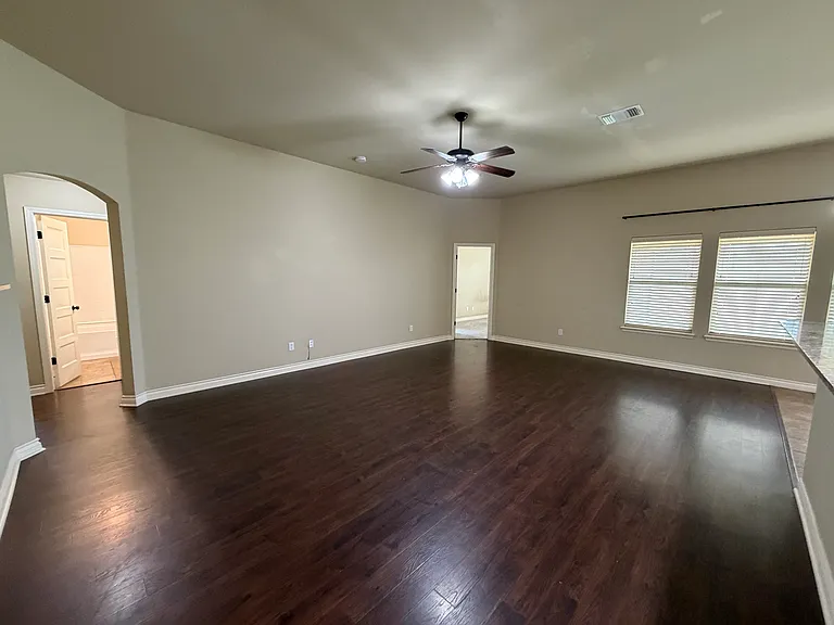 3420 Bear Mountain Dr — Photo 21