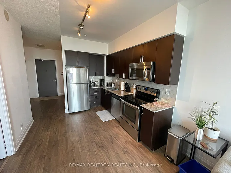 7900 Bathurst St #1216 — Photo 5