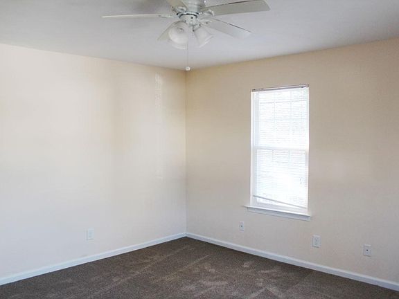 2nd image of 4931 Atterbury St