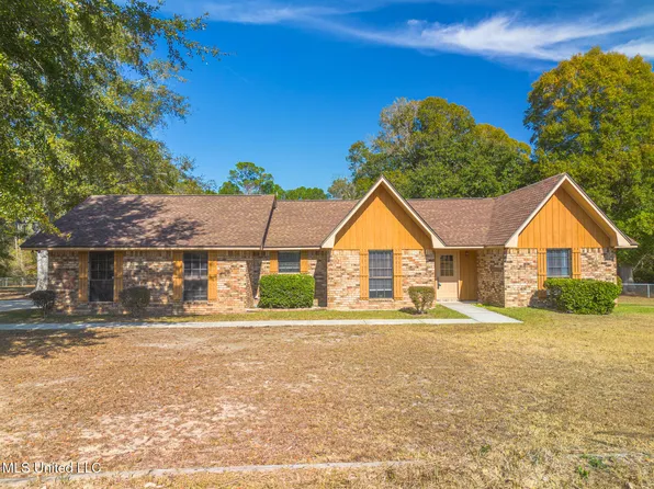 13682 John Clark Rd, Gulfport, MS 39503