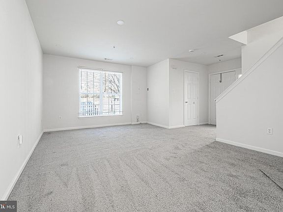 3rd image of 1814 Watch House Cir N