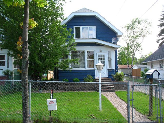 1st image of 518 N 42nd Ave W