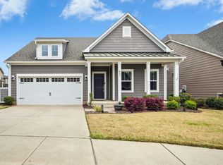 405 Oaks End Dr, Holly Springs, NC 27540