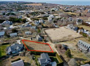 12 Pilgrim Rd, Nantucket, MA 02554