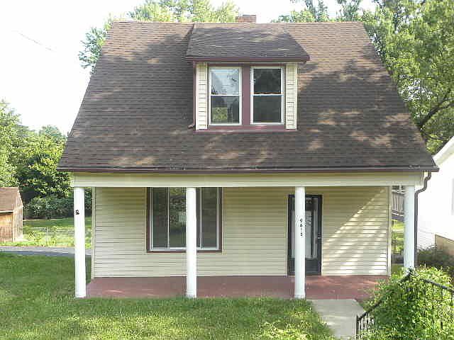 1st image of 9615 Holtwood Rd