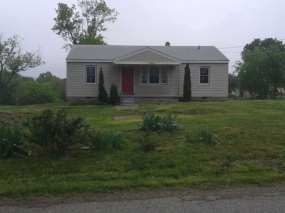 1st image of 1031 Daniels Trail