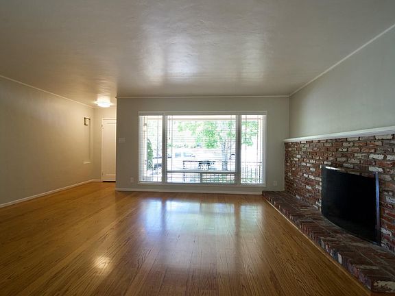 5th image of 2607 Mason Ln