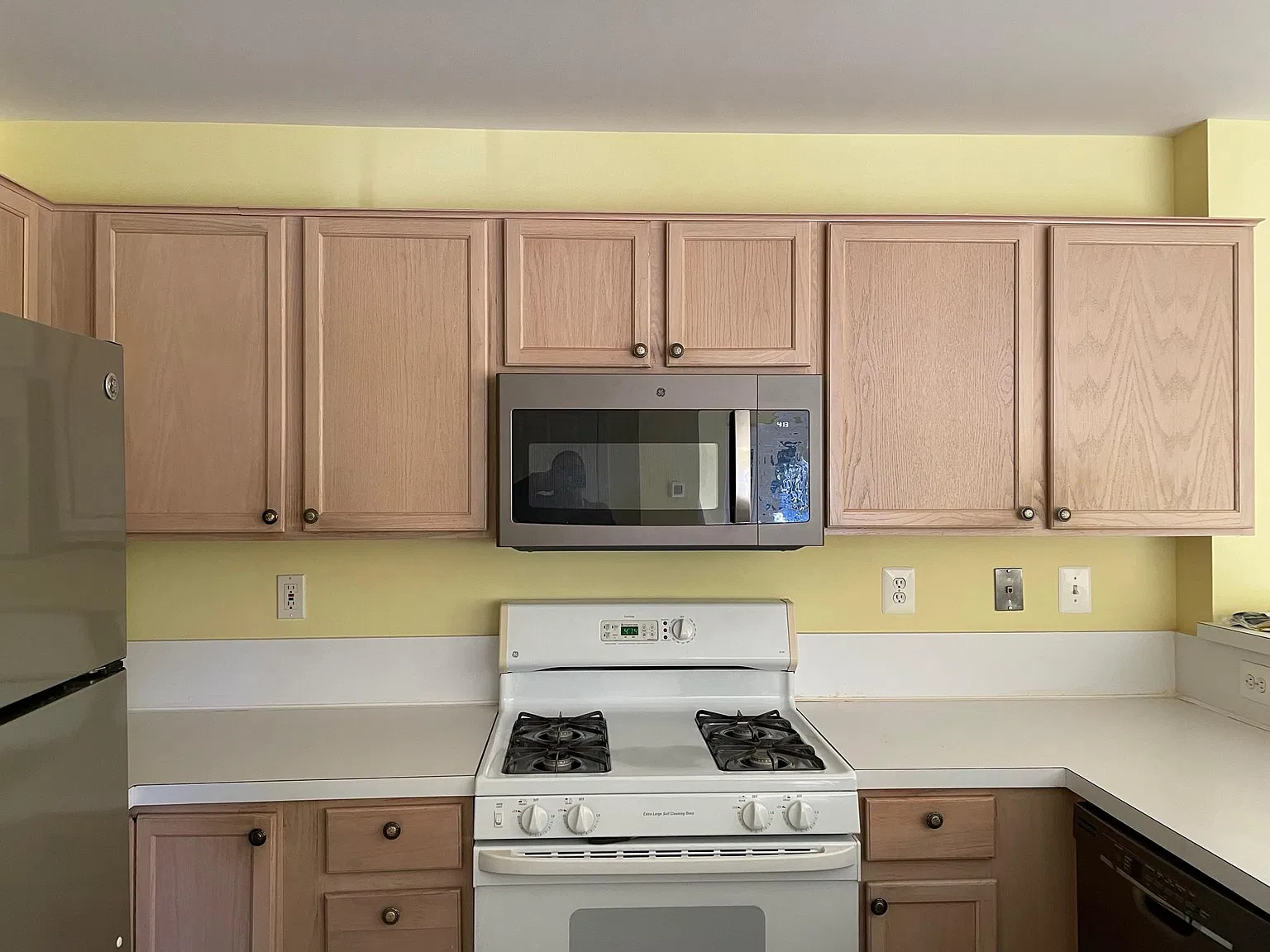 2 bed, 1250 sqft, $2,400 — Photo 4
