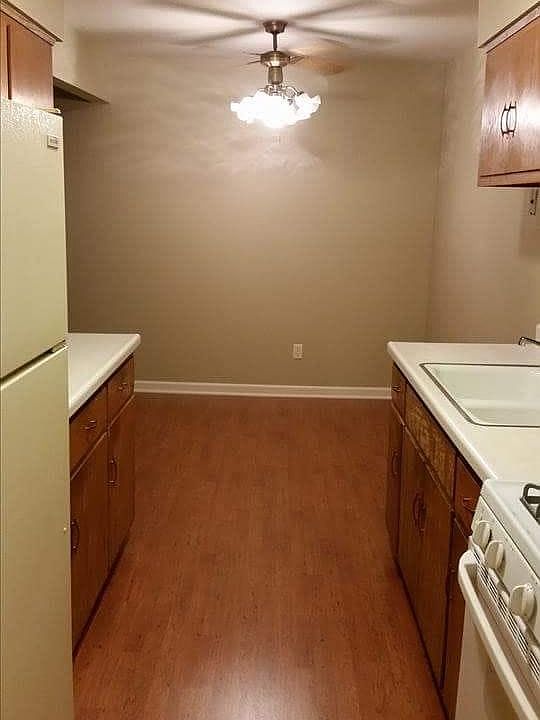 1st image of 422 Estberg Ave APT 103