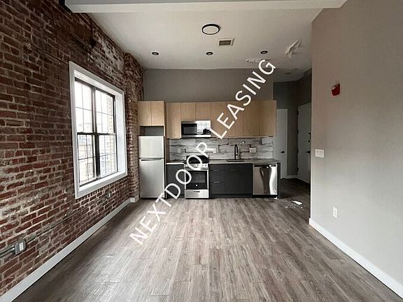 2nd image of 72 Arlington Ave #6M