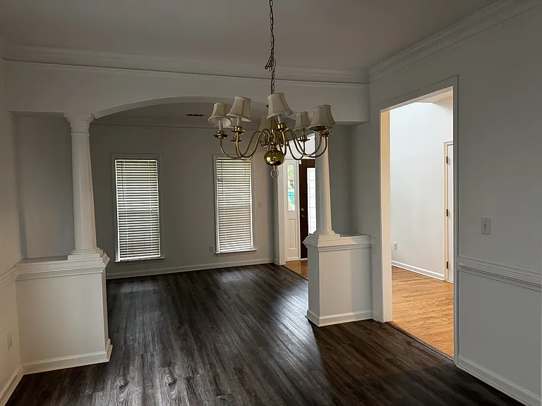 1223 Crescentwood Ln — Photo 5