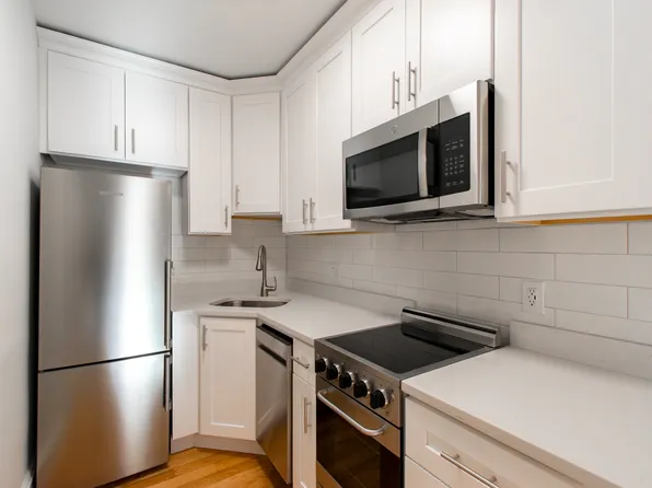 145 Hemenway St #15, Boston, MA 02115