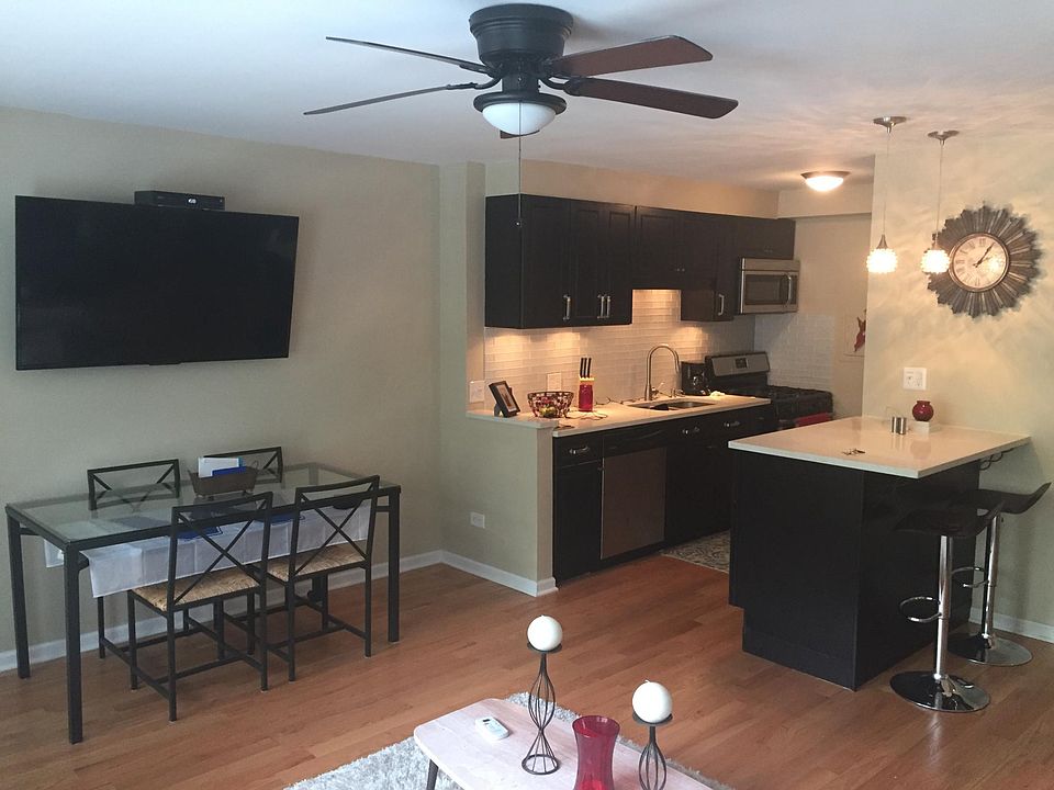 1st image of 4880 N Marine Dr APT 205