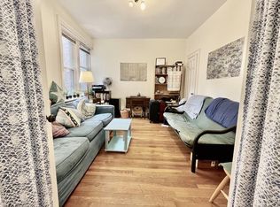71 Martin St APT 3, Cambridge, MA 02138