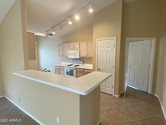 3rd image of 1331 W Seascape Dr