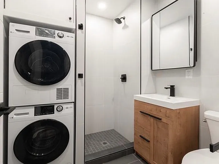 180 5th Ave #1 — Photo 6